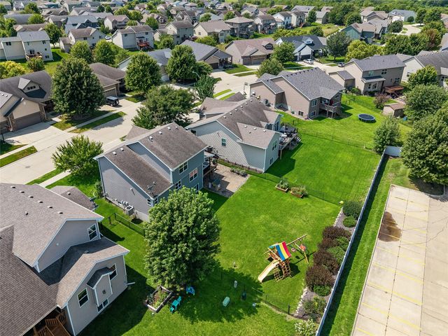 85 Broderick Drive, Waukee, IA 50263