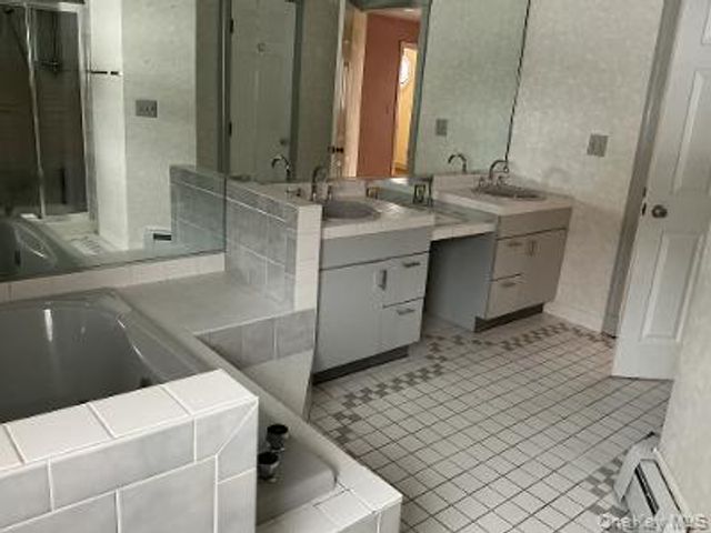 50 Parkway, Goshen, NY 10924