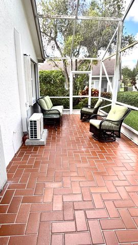 9671 Harbour Lake Circle, Boynton Beach, FL 33437