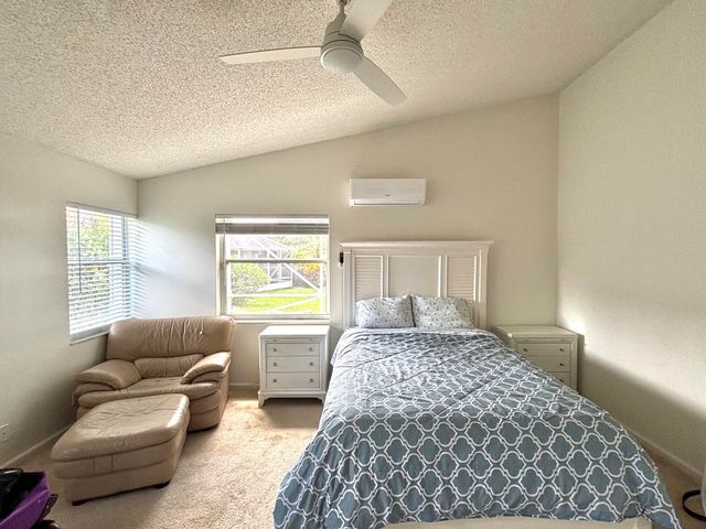 9671 Harbour Lake Circle, Boynton Beach, FL 33437