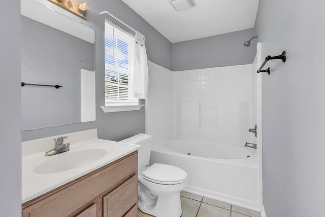 458 Sean River Rd., Conway, SC 29526