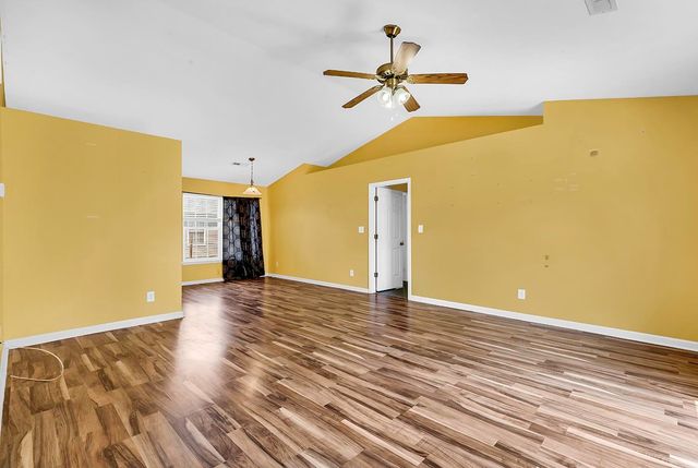 458 Sean River Rd., Conway, SC 29526