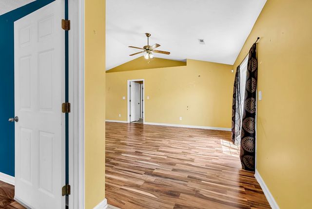 458 Sean River Rd., Conway, SC 29526
