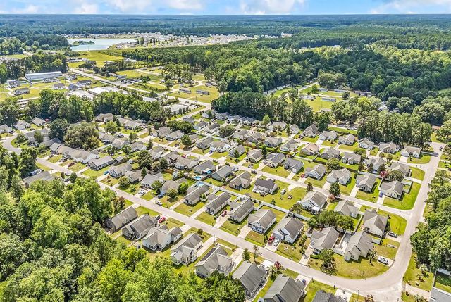 458 Sean River Rd., Conway, SC 29526