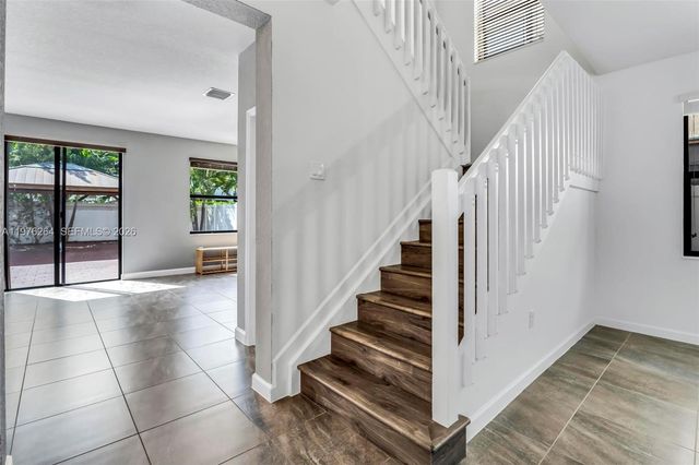 3440 W 100th Ter, Hialeah, FL 33018