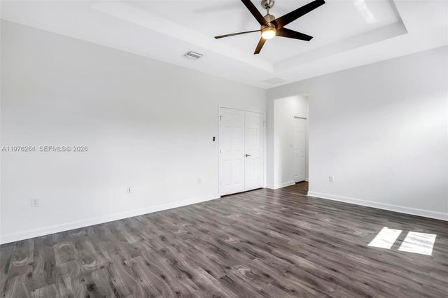 3440 W 100th Ter, Hialeah, FL 33018