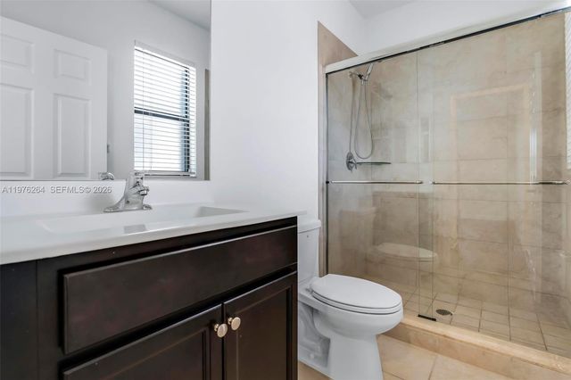 3440 W 100th Ter, Hialeah, FL 33018