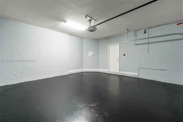 3440 W 100th Ter, Hialeah, FL 33018