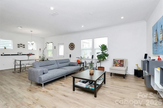 13140 Sudwick Lane, Charlotte, NC 28278