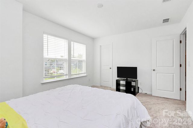 13140 Sudwick Lane, Charlotte, NC 28278