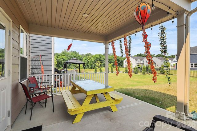 13140 Sudwick Lane, Charlotte, NC 28278