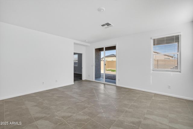 2994 E BARREL RACE Road, San Tan Valley, AZ 85140