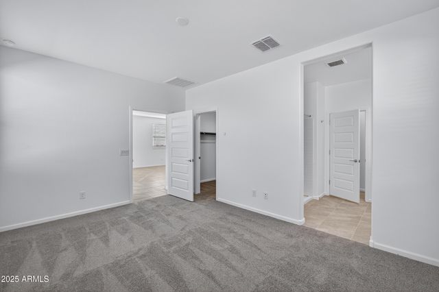 2994 E BARREL RACE Road, San Tan Valley, AZ 85140