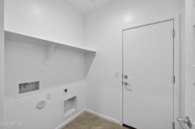 2994 E BARREL RACE Road, San Tan Valley, AZ 85140