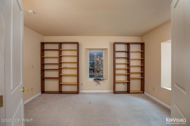 4401 Trapline Drive, Anchorage, AK 99516