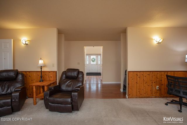 4401 Trapline Drive, Anchorage, AK 99516
