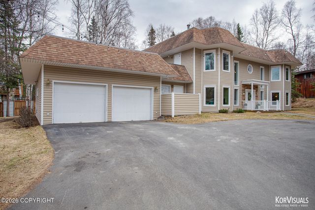 4401 Trapline Drive, Anchorage, AK 99516