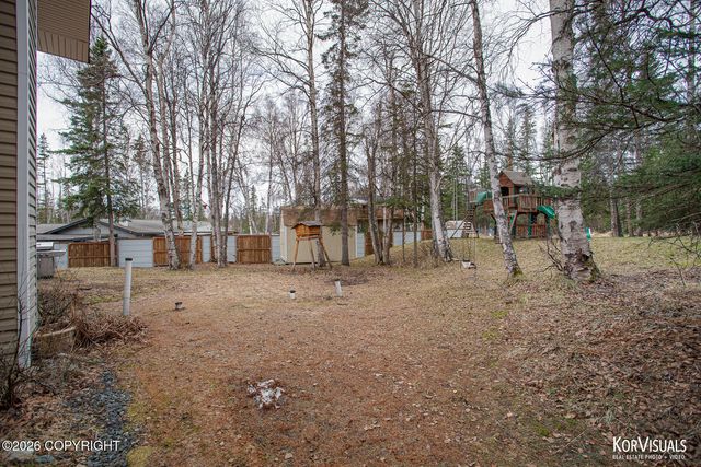 4401 Trapline Drive, Anchorage, AK 99516