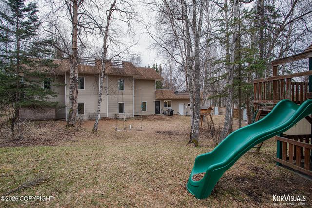 4401 Trapline Drive, Anchorage, AK 99516
