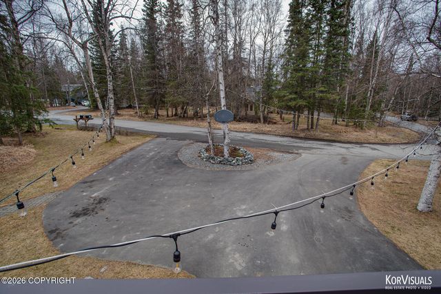 4401 Trapline Drive, Anchorage, AK 99516