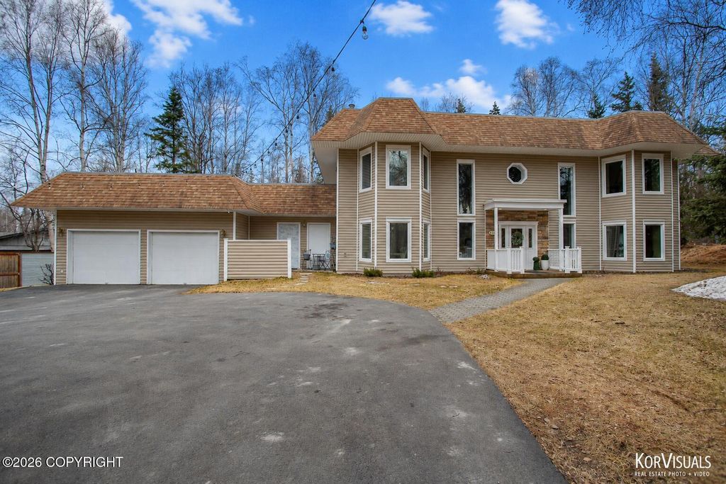 4401 Trapline Drive, Anchorage, AK 99516
