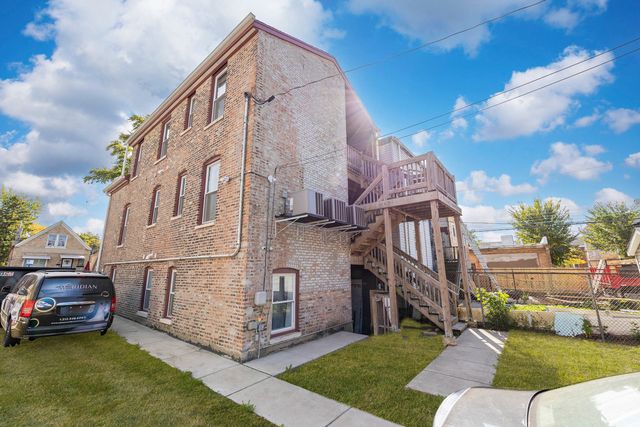 820 N Monticello Avenue, Chicago, IL 60651