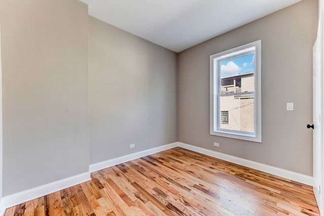 820 N Monticello Avenue, Chicago, IL 60651