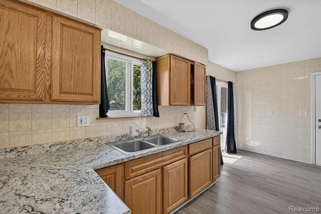 15924 Orchard Street, Romulus, MI 48174