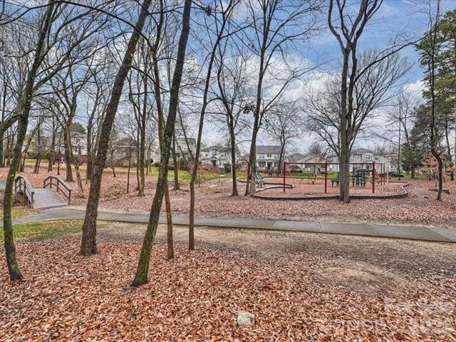 8113 Cottsbrooke Drive, Huntersville, NC 28078