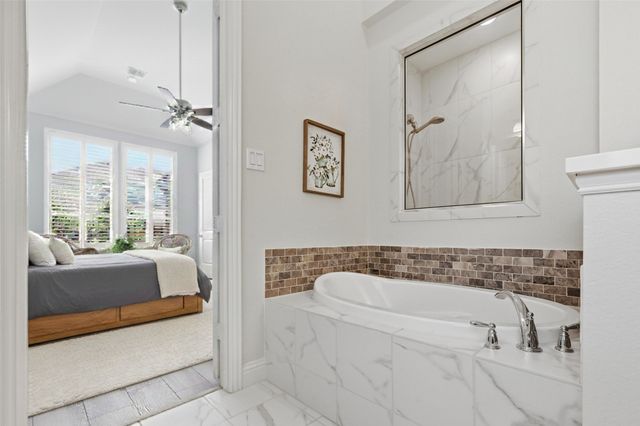 812 Heron Creek Pass, Mckinney, TX 75071