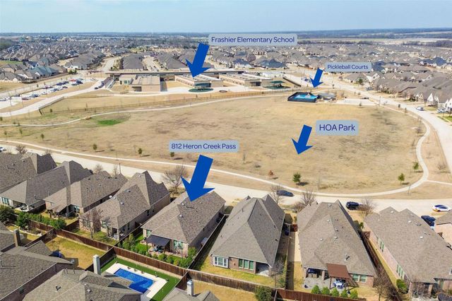 812 Heron Creek Pass, Mckinney, TX 75071