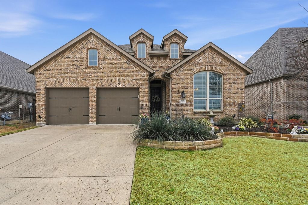 812 Heron Creek Pass, Mckinney, TX 75071