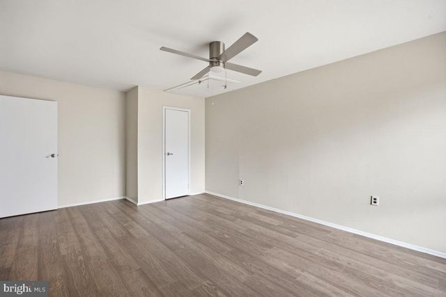 804 TIMBER CRK, Lindenwold, NJ 08021