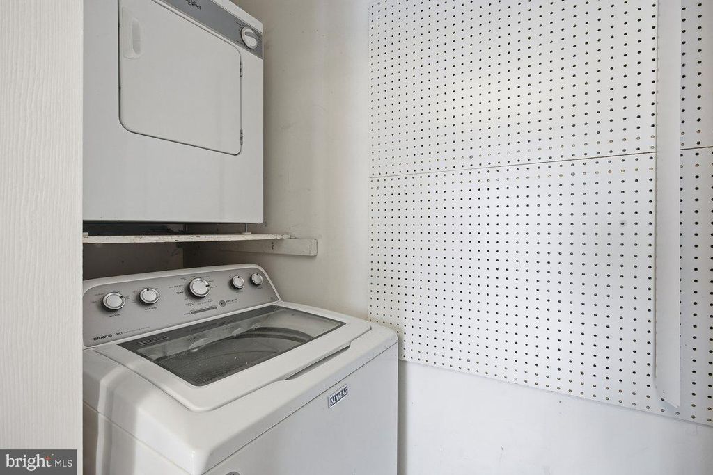 Image 17 of property listing at 804 TIMBER CRK, Lindenwold, NJ 08021