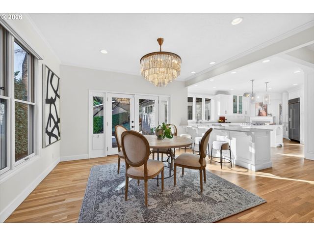 11511 S RIVERWOOD Rd, Portland, OR 97219