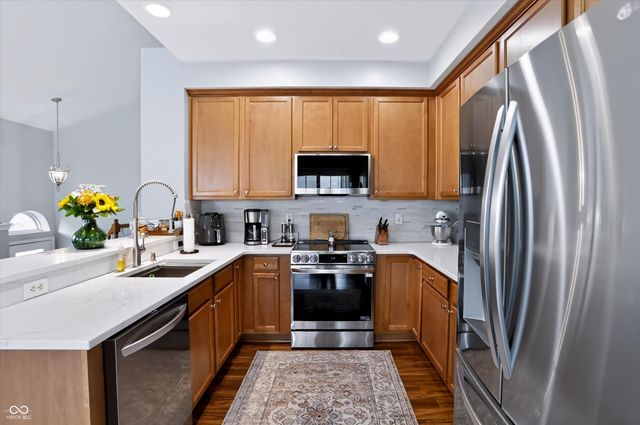 12689 Hollice, Fishers, IN 46037