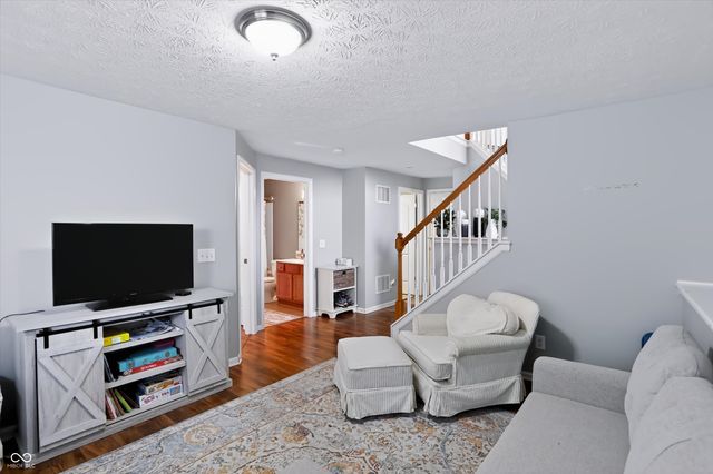12689 Hollice, Fishers, IN 46037
