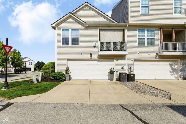 12689 Hollice, Fishers, IN 46037