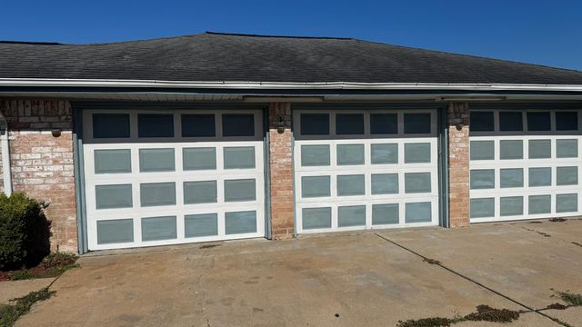 2717 Georgia Avenue, Deer Park, TX 77536