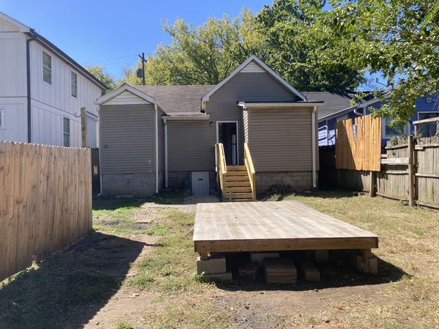 1814 15th Av N, Nashville, TN 37208