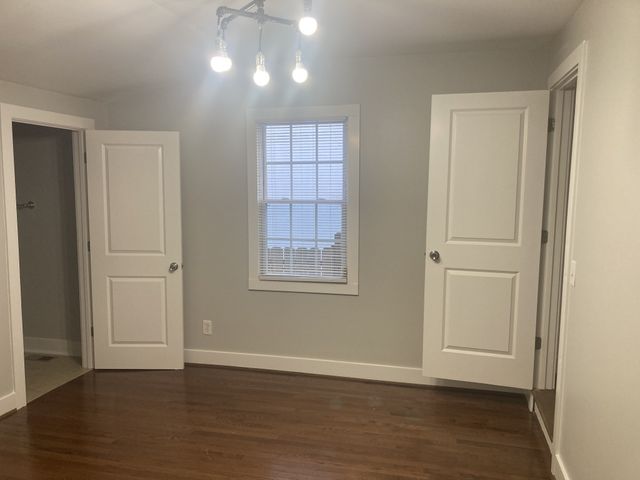 1814 15th Av N, Nashville, TN 37208