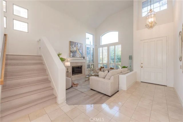 18817 Jeffrey Avenue, Cerritos, CA 90703