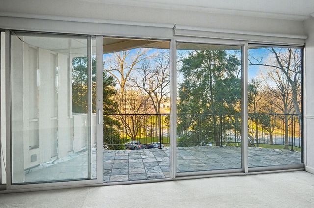 4215 Harding Pike Apt 303, Nashville, TN 37205