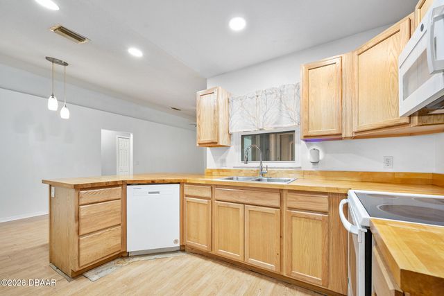 1355 1st Avenue, Deland, FL 32724