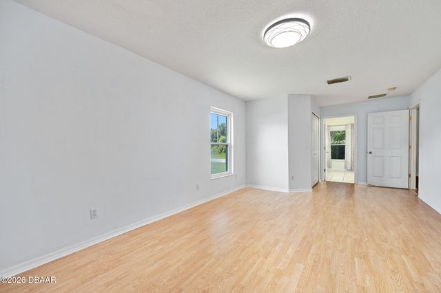 1355 1st Avenue, Deland, FL 32724