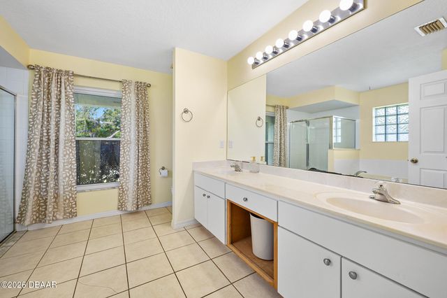 1355 1st Avenue, Deland, FL 32724
