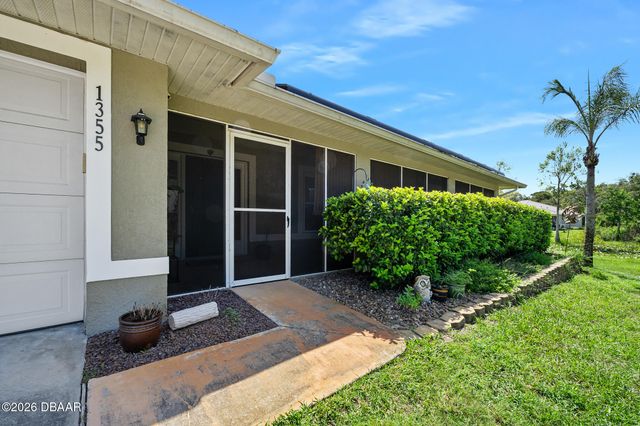 1355 1st Avenue, Deland, FL 32724