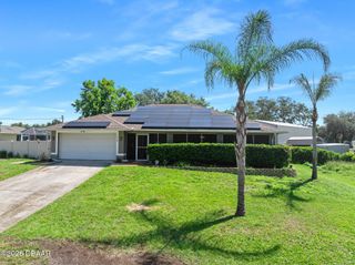 1355 1st Avenue, Deland, FL 32724