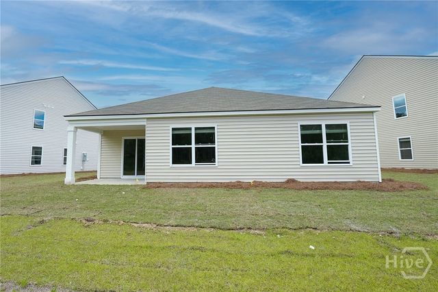 457 Coconut Drive, Bloomingdale, GA 31302