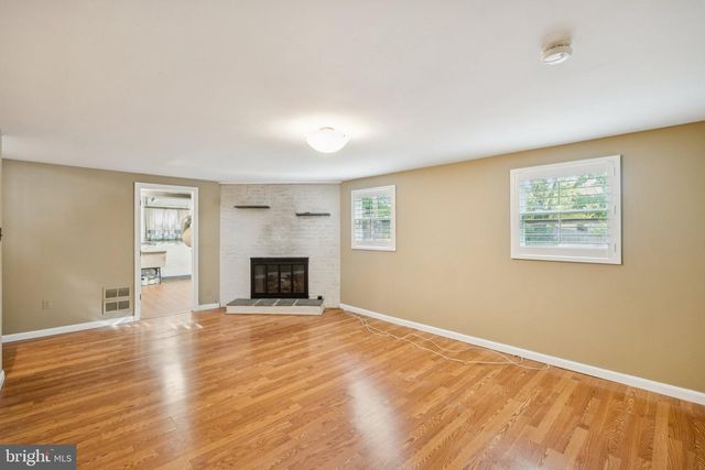 10109 RENFREW RD, Silver Spring, MD 20901